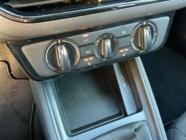 Skoda Scala Essence TSI