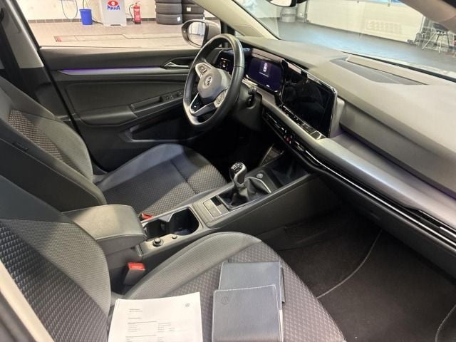 Volkswagen Golf 1.5 TSI Golf VIII