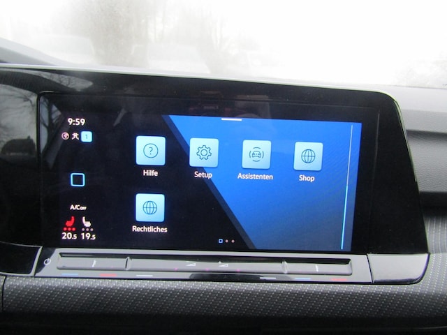 Volkswagen Golf 1.5 eTSI DSG