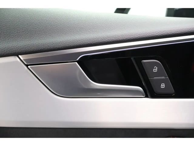 Audi A4 40 TDI Avant S-Line