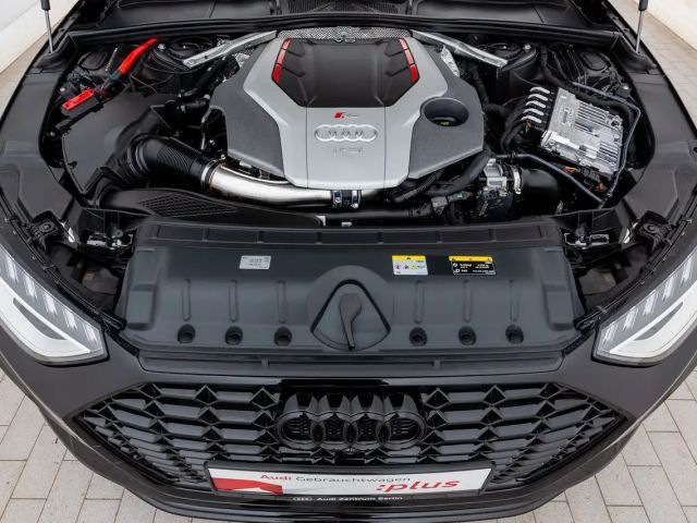 Audi RS4 tiptr. 360°K NAVI VIRTUAL SITZHZG DAB