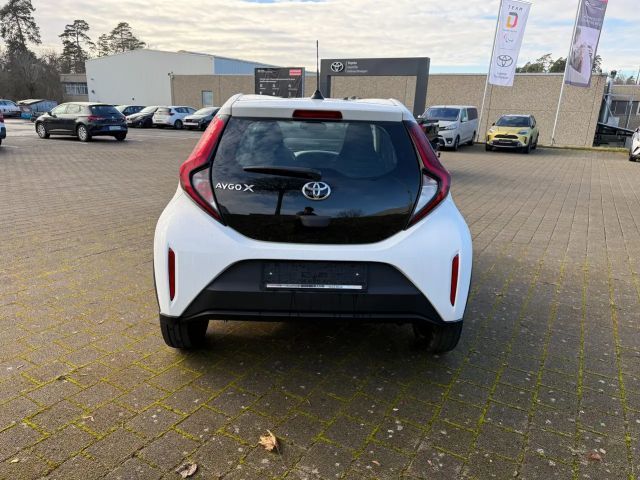 Toyota Aygo X Hatchback Play X-play