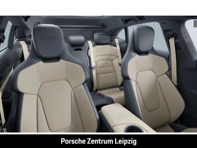 Porsche Taycan Cross Turismo Turbo