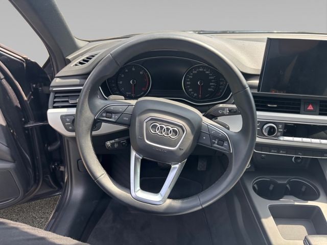 Audi A4 35 TFSI Avant S-Tronic