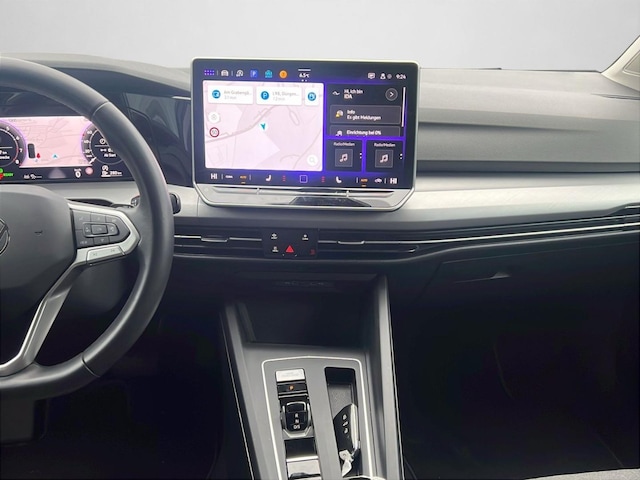 Volkswagen Golf 1.5 eTSI DSG Life Variant