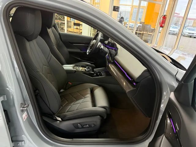 BMW 520 520d M-Sport