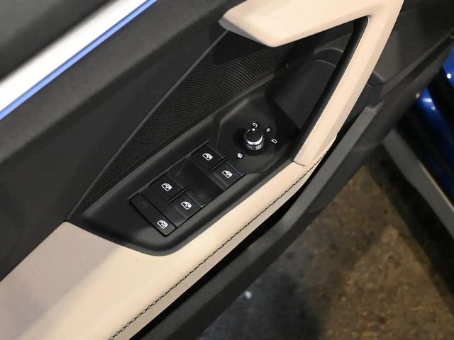 Audi A3 30 TFSI S-Line S-Tronic Sedan