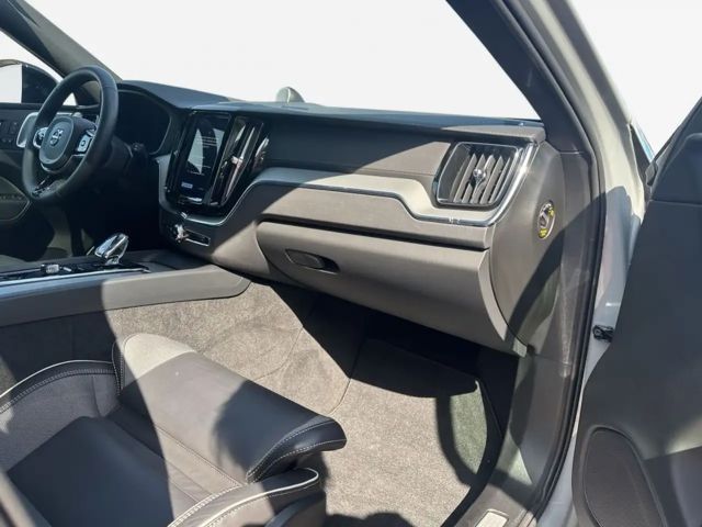 Volvo XC60 AWD Dark Ultimate