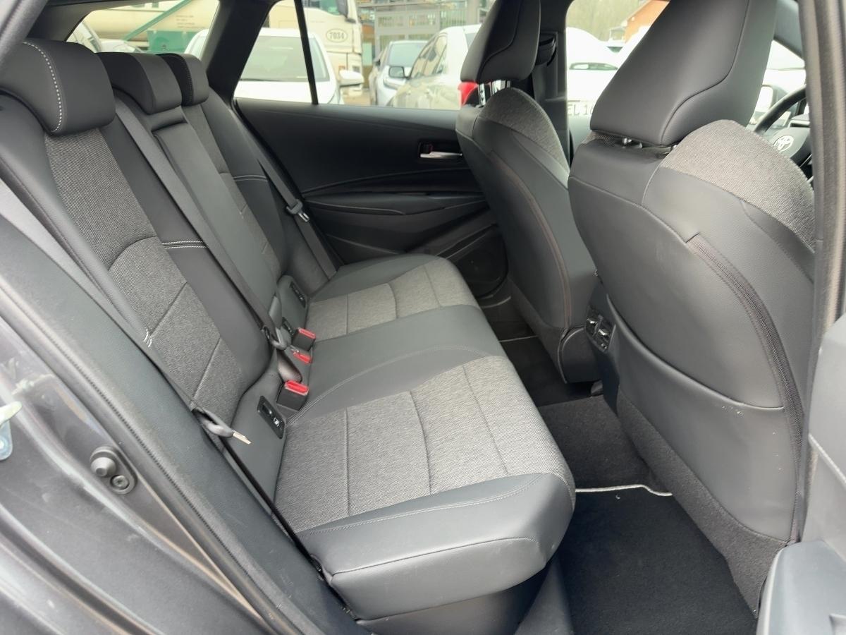 Toyota Corolla Hybride Team D Touring