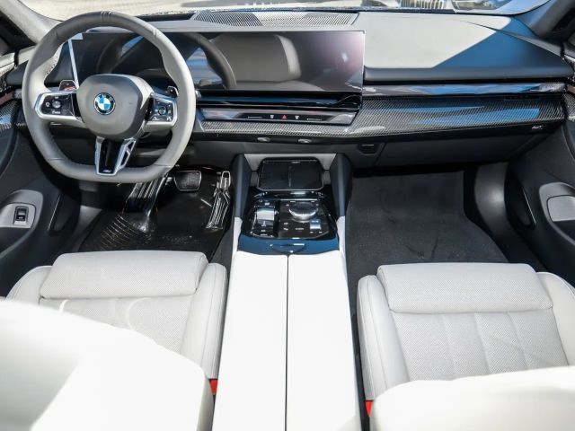 BMW 540 540d M-Sport Sedan xDrive