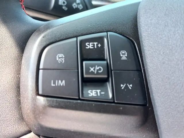 Ford Mustang Mach-E AWD Standard range