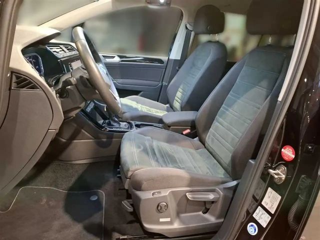 Volkswagen Touran 2.0 TDI DSG Highline