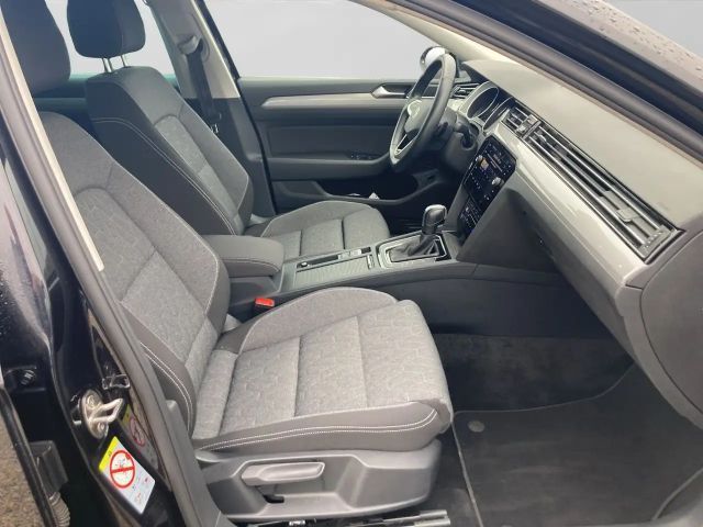 Volkswagen Passat 2.0 TDI Business DSG Variant