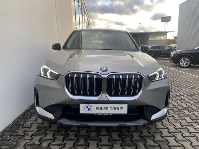 BMW iX1 xDrive
