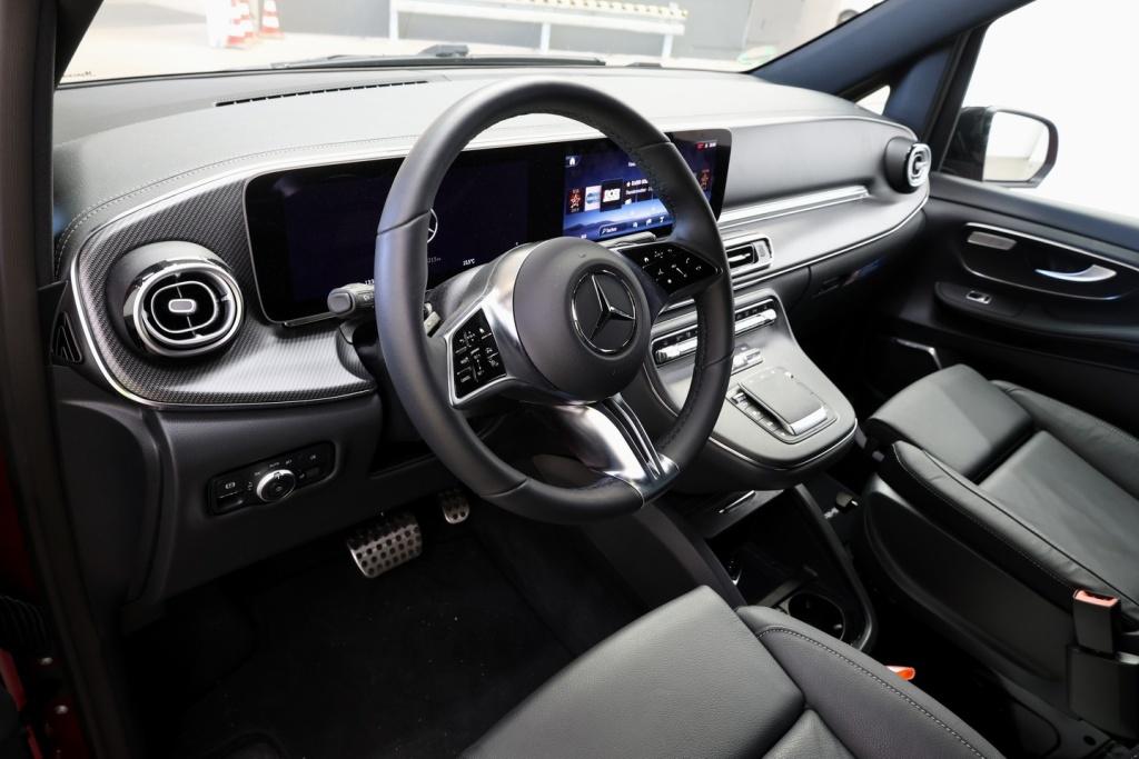 Mercedes-Benz V 300 AMG Line AVANTGARDE