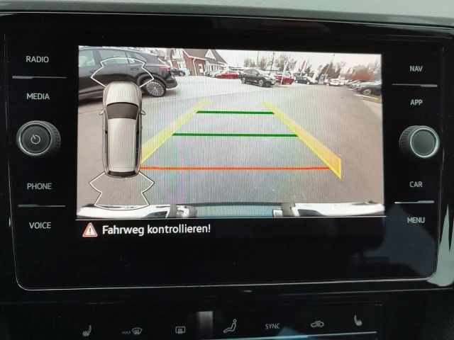 Volkswagen Passat 1.5 TSI Business DSG Variant