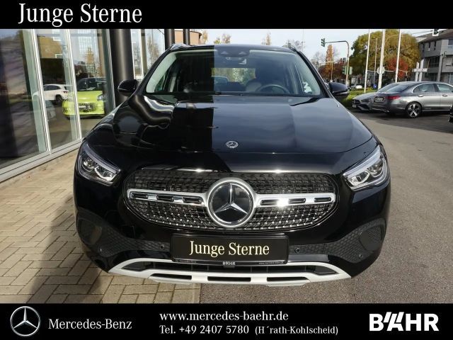 Mercedes-Benz GLA 250 GLA 250 e Style