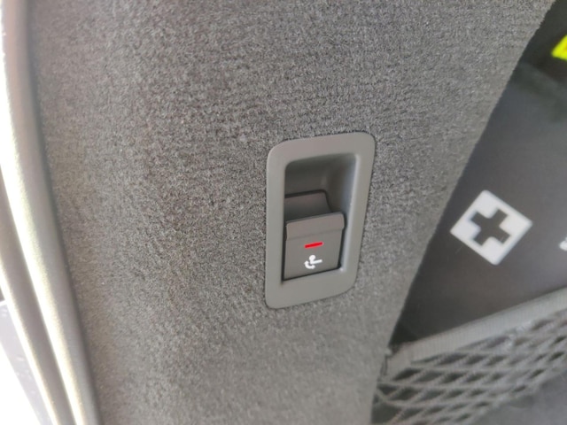 Audi S6 Avant Quattro