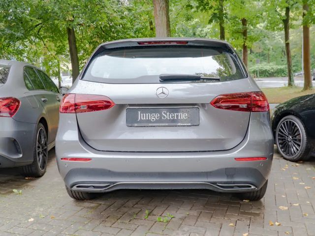 Mercedes-Benz B 180 Progressive