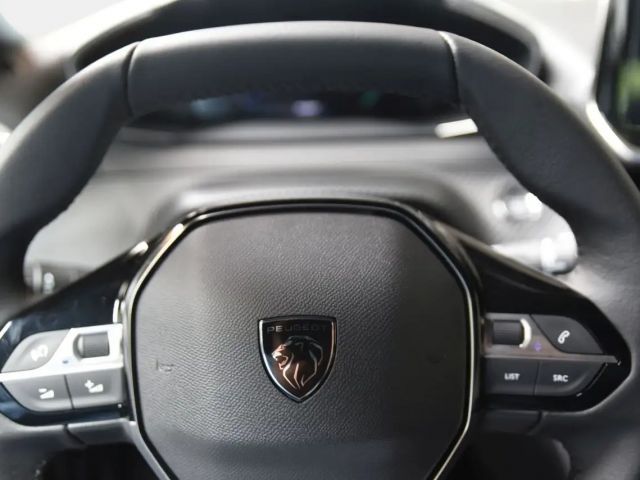 Peugeot E-2008 Allure Pack