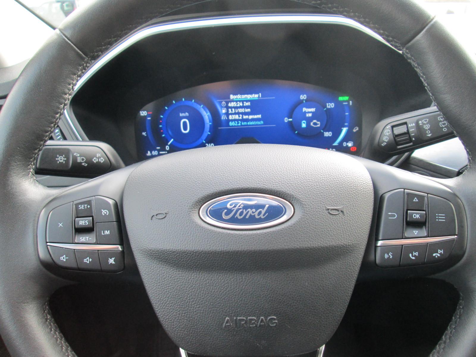 Ford Kuga Hybrid Plug in Hybrid Titanium