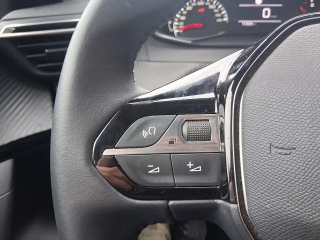 Peugeot 2008 Active Pack BlueHDi