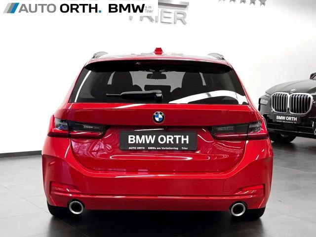 BMW 330 330i Touring xDrive