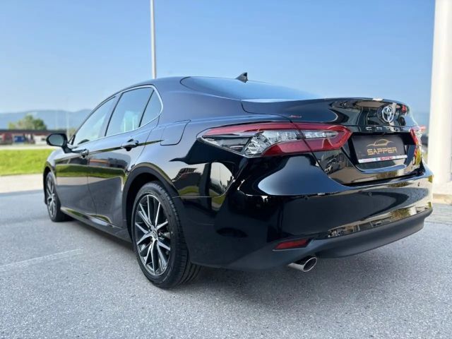 Toyota Camry Hybride Lounge