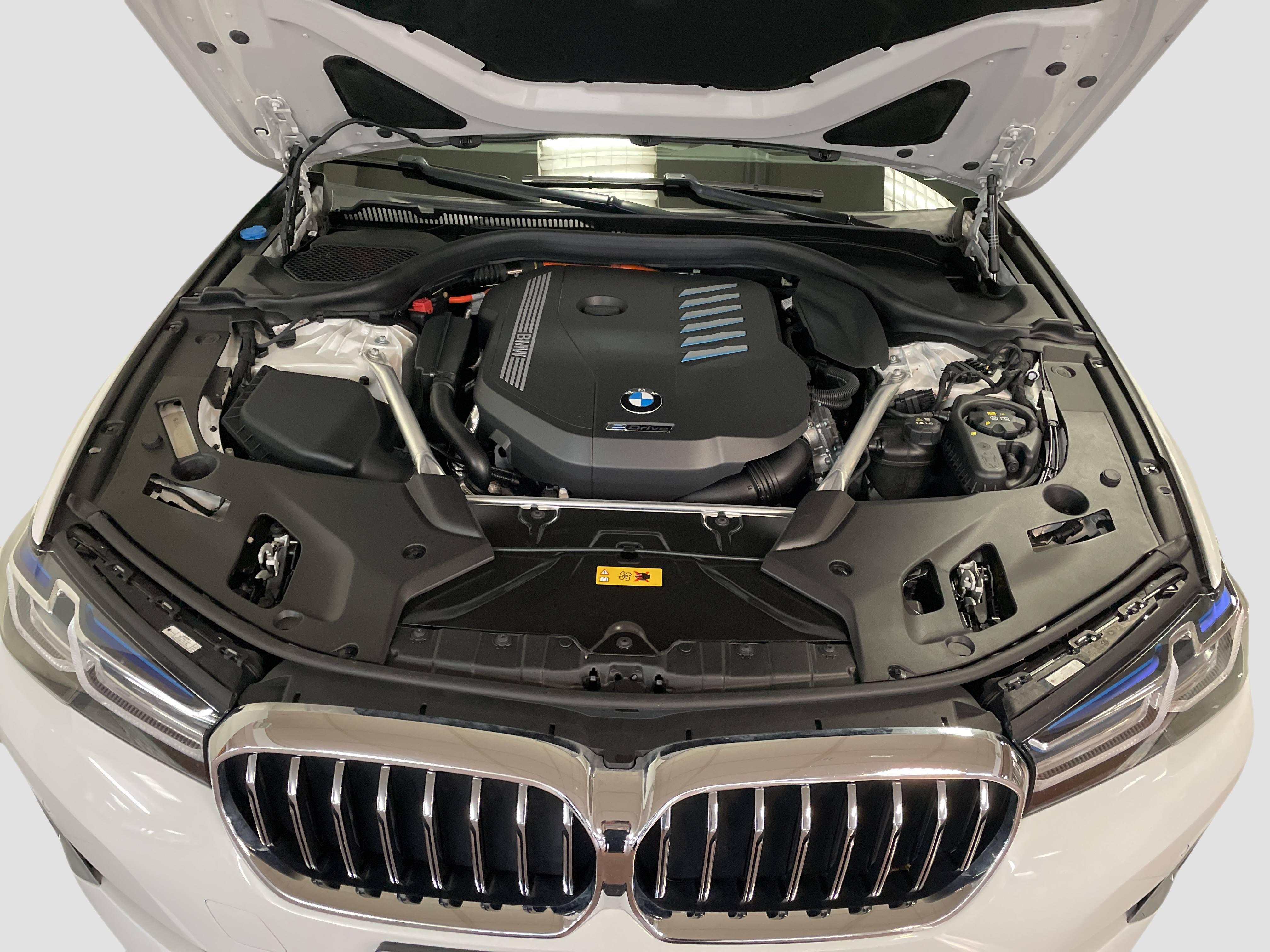 BMW 545 545e Sedan xDrive