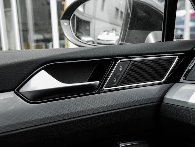 Volkswagen Passat 2.0 TDI Business DSG Variant