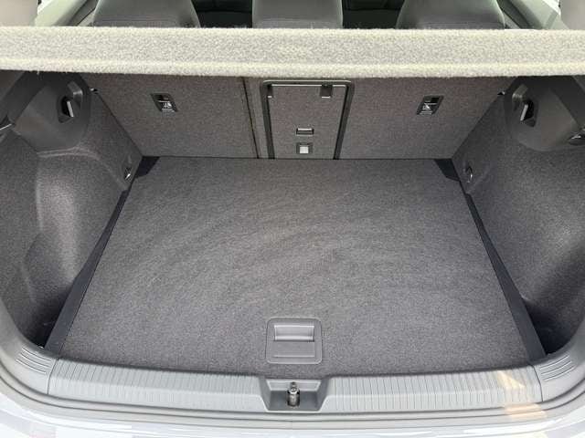 Volkswagen Golf 1.5 eTSI DSG Life