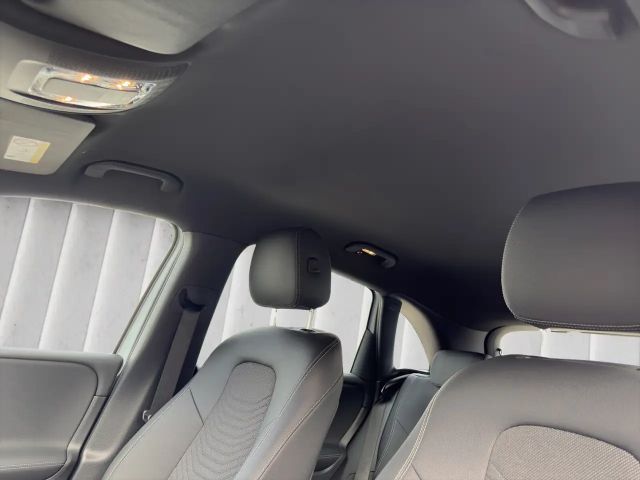 Mercedes-Benz B 200 Progressive