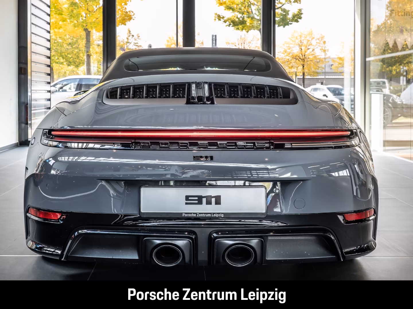 Porsche 911 992 Cabriolet Carrera GTS