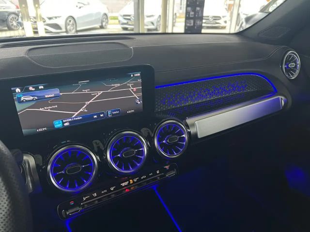 Mercedes-Benz EQB 300 4MATIC AMG Line