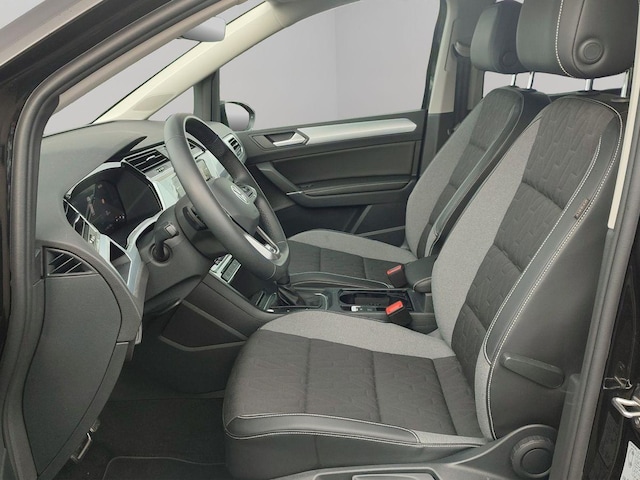 Volkswagen Touran 1.5 TSI DSG