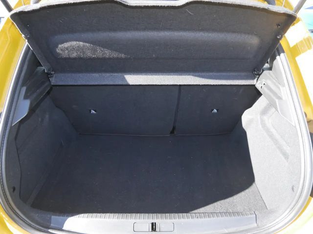 Peugeot E-208 Active Pack