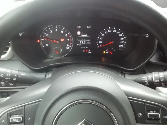 Suzuki Swift Club Hybrid