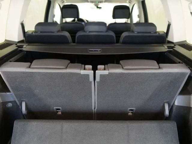 Volkswagen Touran DSG