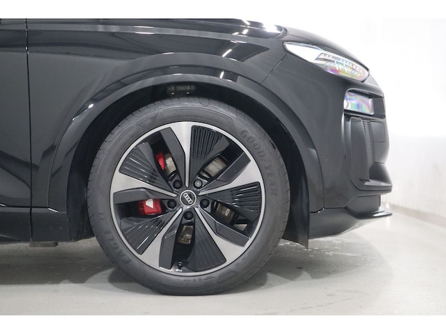 Audi Q6 e-tron Quattro