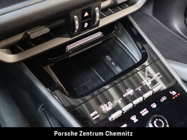 Porsche Cayenne Black Edition