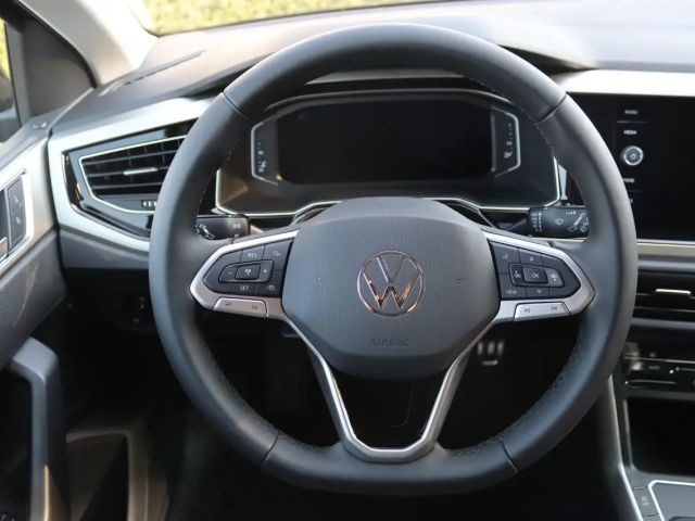 Volkswagen Polo Move