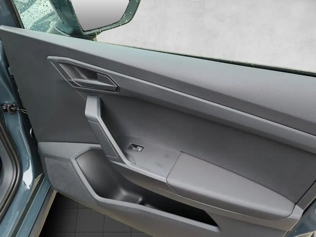 Seat Arona Reference