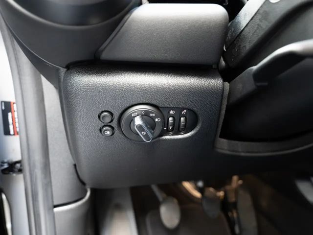 MINI Cooper Resolute Edition Apple Car Play LED