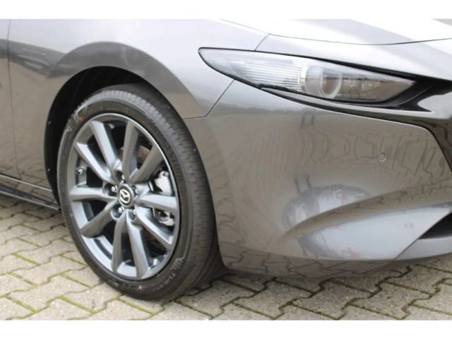 Mazda 3 Exclusive-line