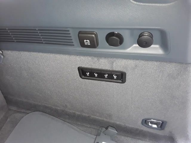 Jeep Wagoneer Series III