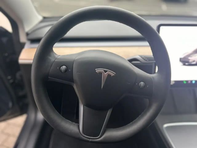 Tesla Model 3 AWD Dual Motor Long Range