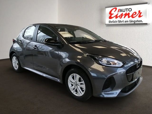 Mazda 2 HYBRID CENTRE-LINE RED WEEK