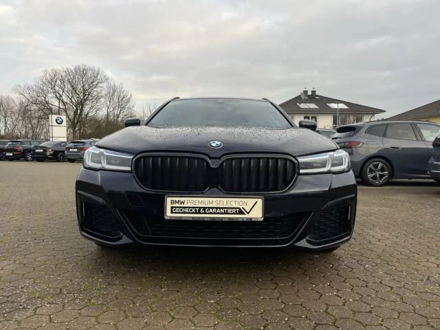 BMW 530 530i M-Sport Touring xDrive