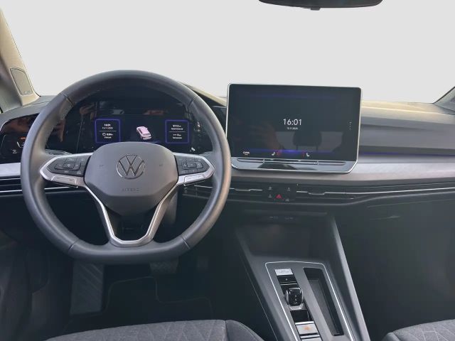 Volkswagen Golf 1.5 TSI DSG Variant