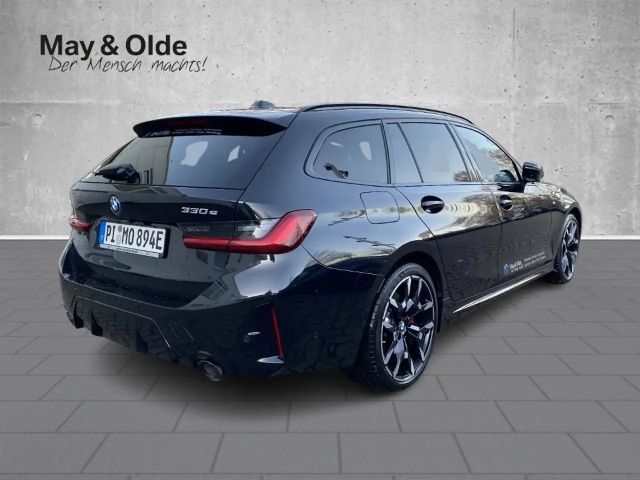 BMW 330 330e M-Sport